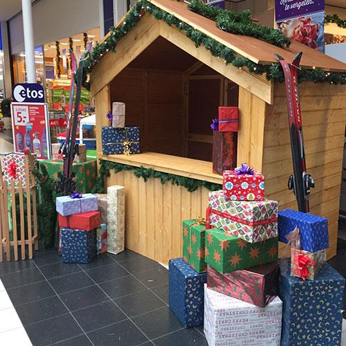 Kersthuisje huren inhuren Albert Heijn houten huisje